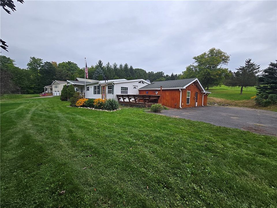 1st image of 8070 Bauter Rd