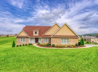 723 Hales Chapel Rd, Johnson City, TN 37615