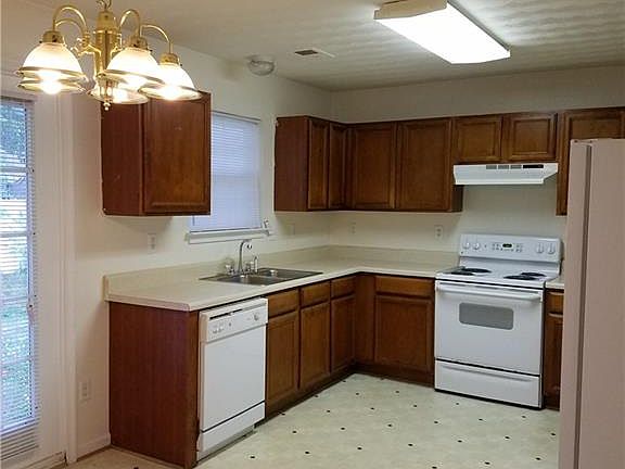4th image of 6366 Trafalgar Ct