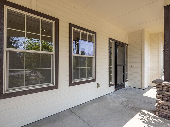 4th image of 2548 E Omera St