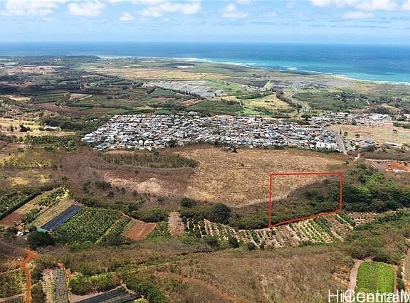2nd image of 5 Pualalea St