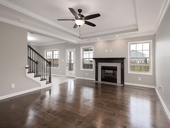 3rd image of 128 Kildeer Dr
