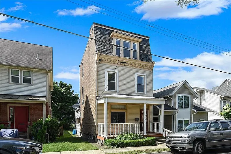 5018 Broad St photo 1
