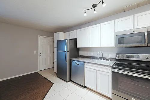 Floor plan 1 Bed, 1 Bath Renovated