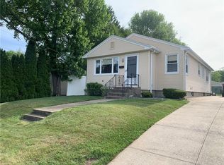 82 Merchant St, North Providence, RI 02911
