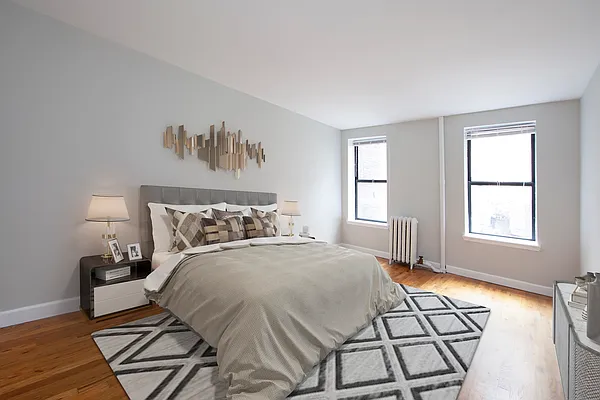 Rented by R New York | media 2