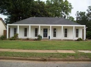 2038 Pennel Rd, Memphis, TN 38116