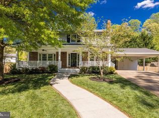 1707 Pebble Beach Dr, Vienna, VA 22182