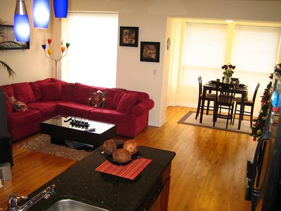 3rd image of 2706 W Evergreen Ave APT 4