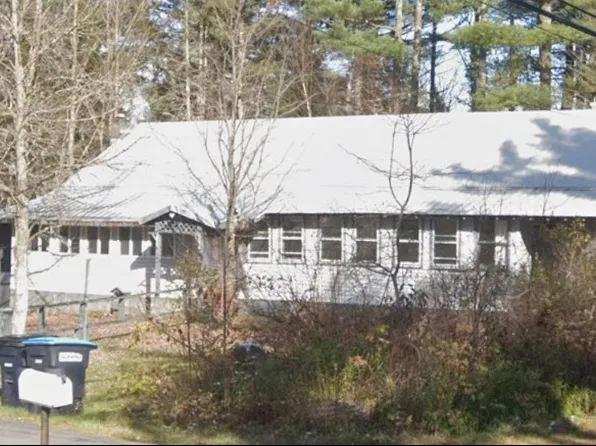 34 Averyville Ln, Lake Placid, NY 12946
