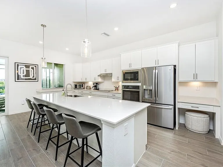 17662 Santorini Ct — Photo 4
