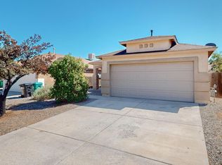 7164 Labrador Dr NE, Rio Rancho, NM 87144