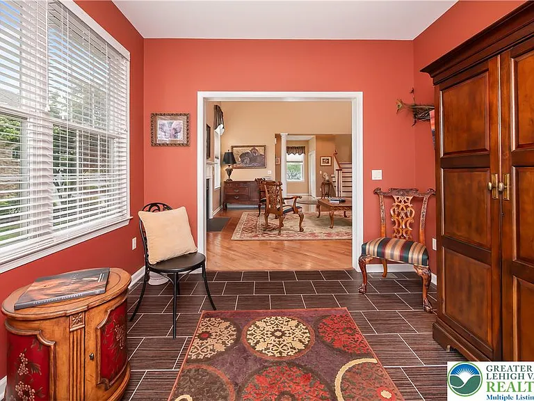 290 Inverness Cir — Photo 11