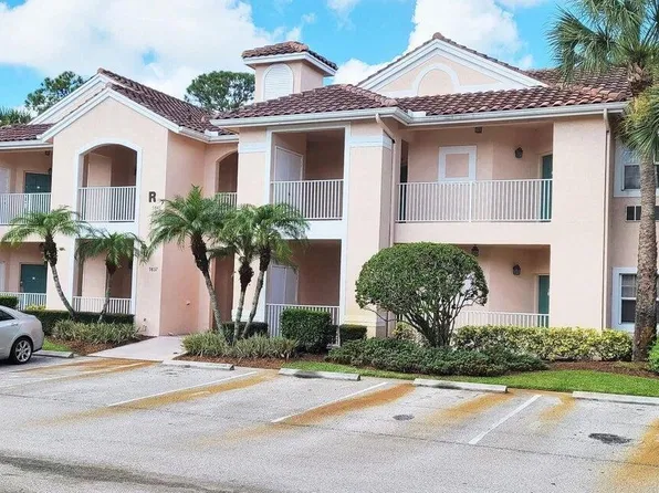 9849 Perfect Dr, Pt Saint Lucie, FL 34986