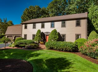 48 Briarcliff Rd, Brockton, MA 02301