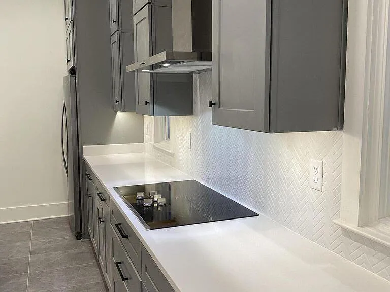 2441 Memphis St #3 — Photo 4