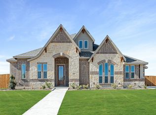 363 Crystal Lake Ln, Red Oak, TX 75154