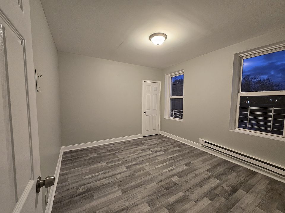 2nd image of 64 Summer Ave #10-A