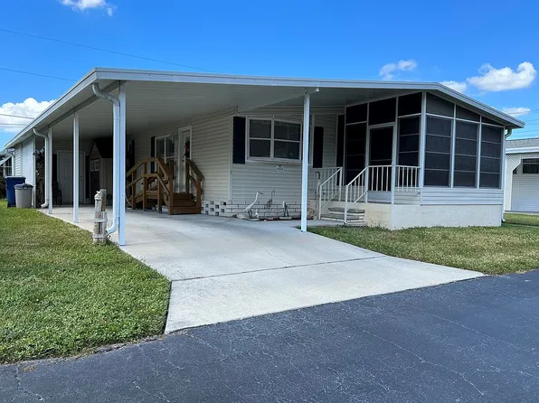 4424 Friendly Harbor St, Bradenton, FL 34207