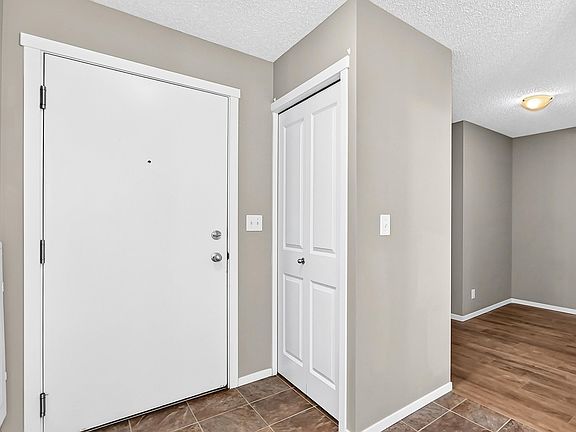 3rd image of 5816 Mullen Pl NW #219