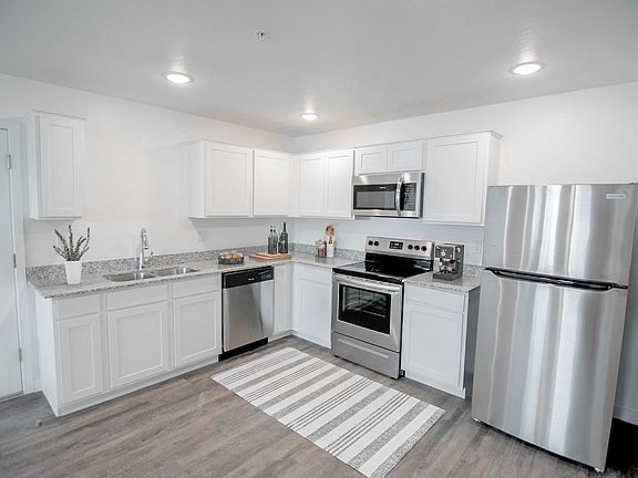 2nd image of 12945 W Greenway Rd #D204