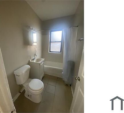 5th image of 6928 S Oglesby Ave #2823