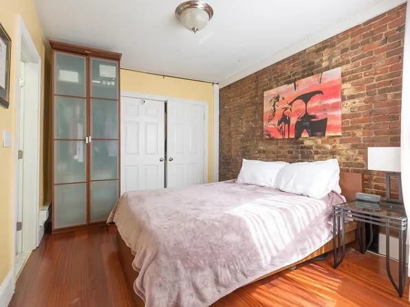 495 Beacon St #5, Boston, MA 02215