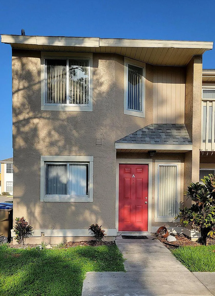 2 bed, 2.5 bath, 1088 sqft, $1,650 — Photo 1