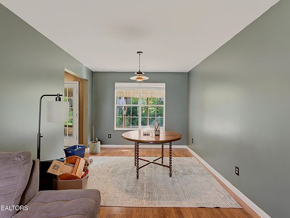 4th image of 1454 Carrie Belle Dr
