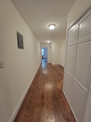 Rented by Avenues Real Estate | media 13