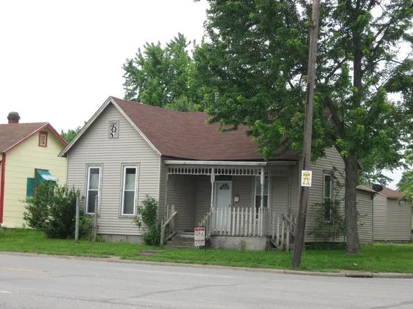 700 E 5th St, Metropolis, IL 62960