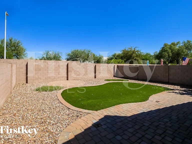 4732 E Mountain Vista Dr — Photo 14