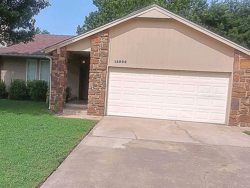 1st image of 13926 S Hickory Pl E