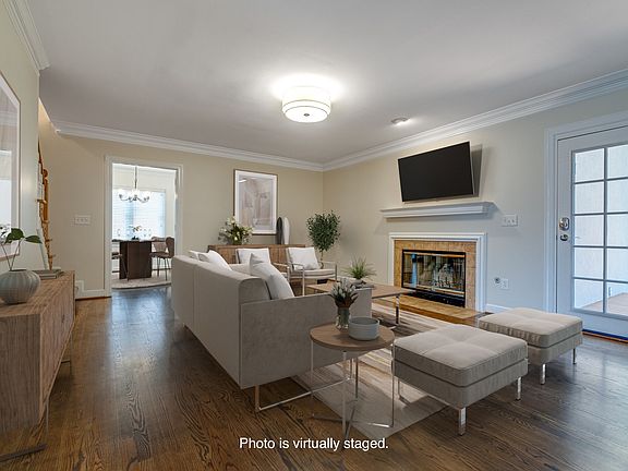 4th image of 110 Belle Glen Dr