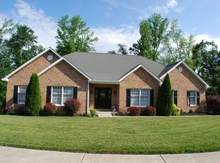 12 Samson Ct, Bear, DE 19701