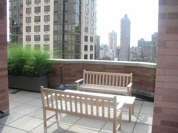 4th image of 400 E 90th St APT 16E