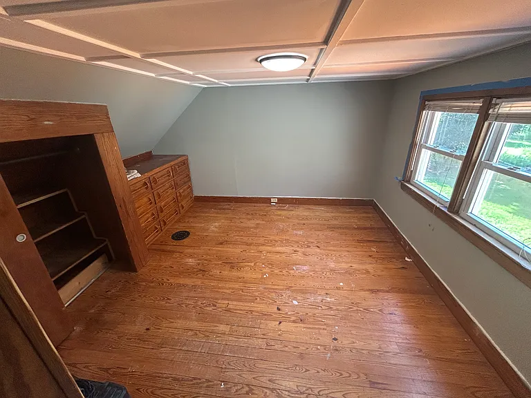 7 Pleasant St #B — Photo 12