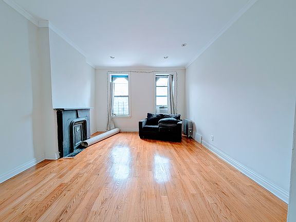 2nd image of 374 5th Ave APT 3R