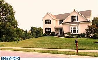 Newer 3400+ sf with walk out basement!