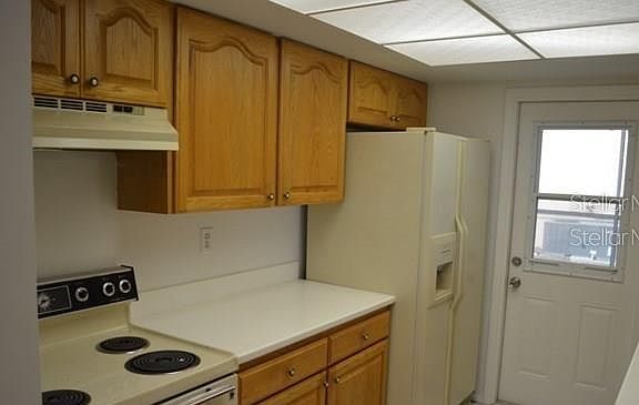 5th image of 8250 Lombra Ave