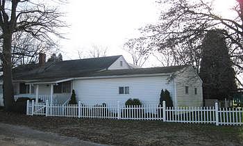 2nd image of 55 Carlisle St