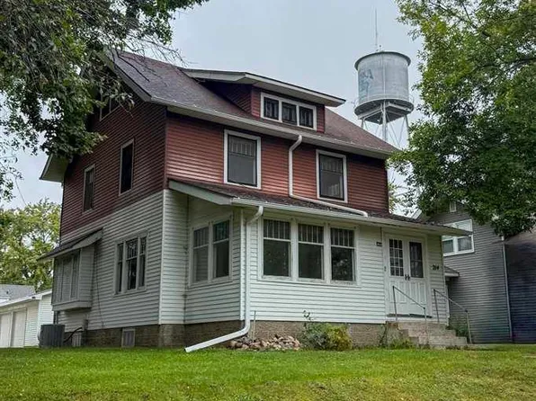 214 Broadway St, Hanska, MN 56041