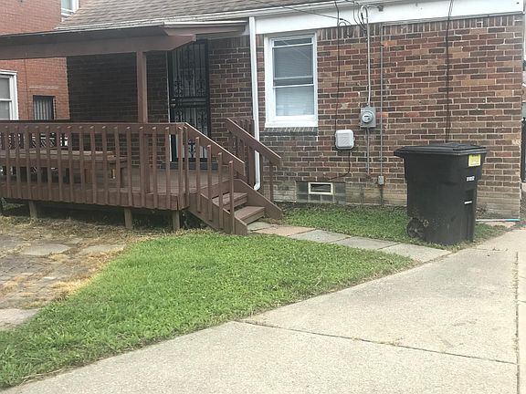2nd image of 6015 Grandville Ave