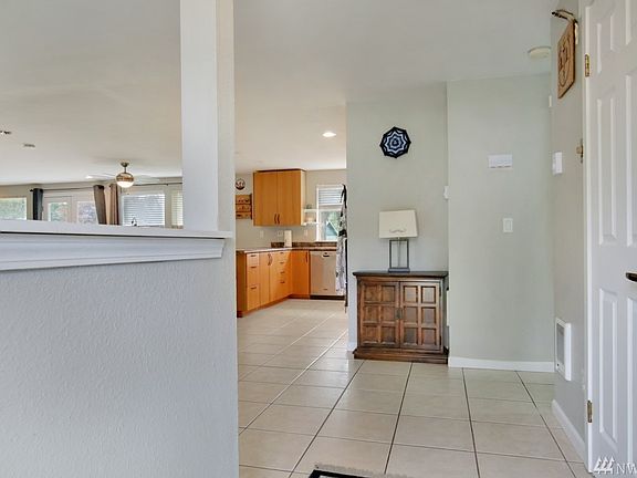 3rd image of 8406 187th Street Ct E