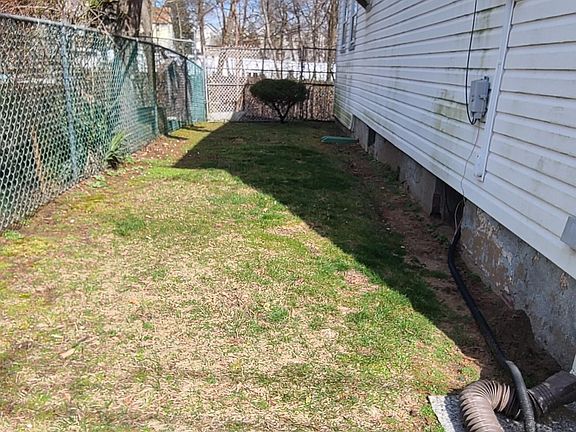 3rd image of 17 Heusden St