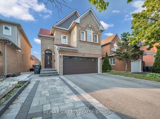 63 Blue Spruce St N, Brampton, ON L6R 1C4