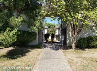 209 Sharon Way APT 02, Roseville, CA 95678