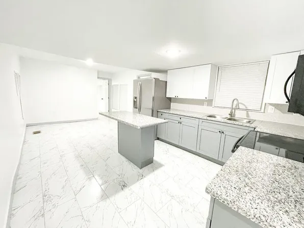 10213 Oak Ave #10213, Tampa, FL 33619
