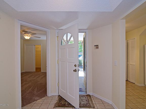 4th image of 3809 Lavista Cir APT 233