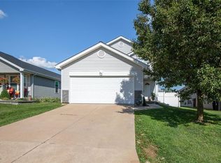 168 Autumn Oaks Dr, Troy, MO 63379